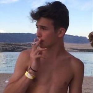 Meet your Posher, Mack